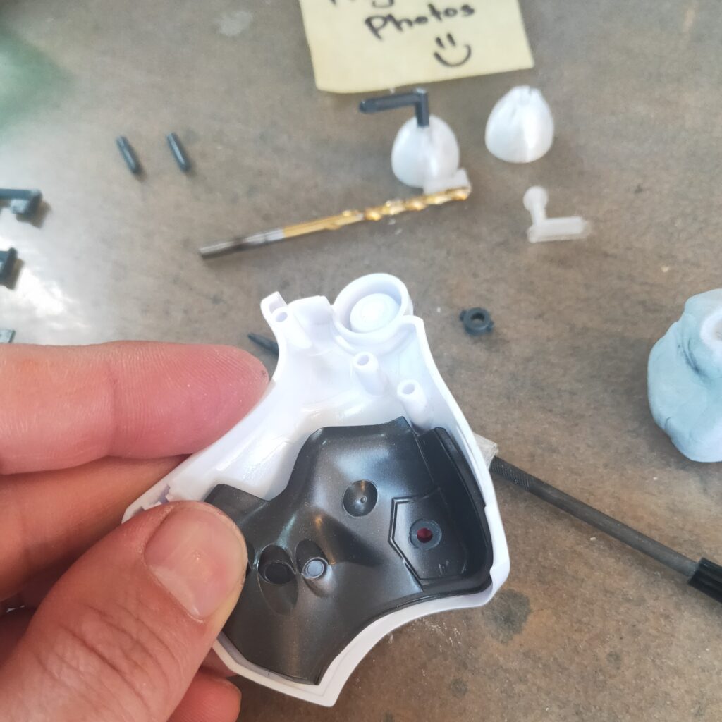 bandai mg qubeley custom - adding 3d printed thruster detail
