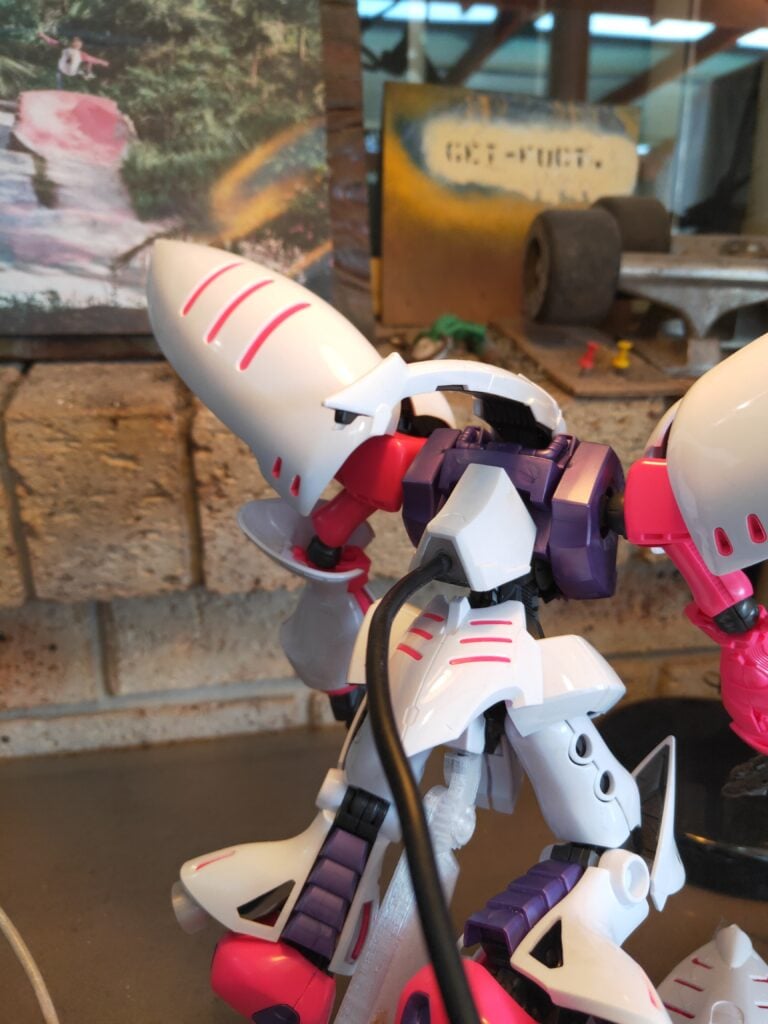 bandai mg qubleye - custom - adding tail with 3d printed parts