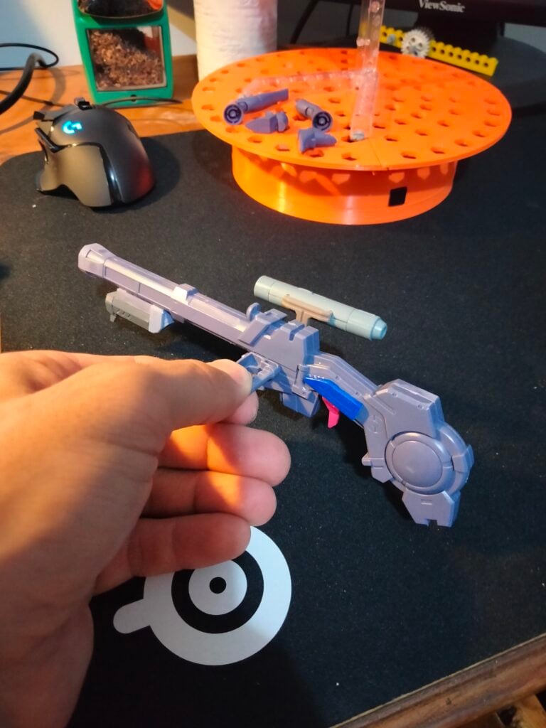 hg-mobile-doll-sarah-custom-rifle