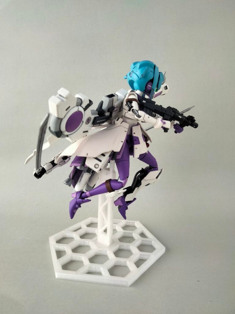 mobile-doll-final-smgs-right-rear