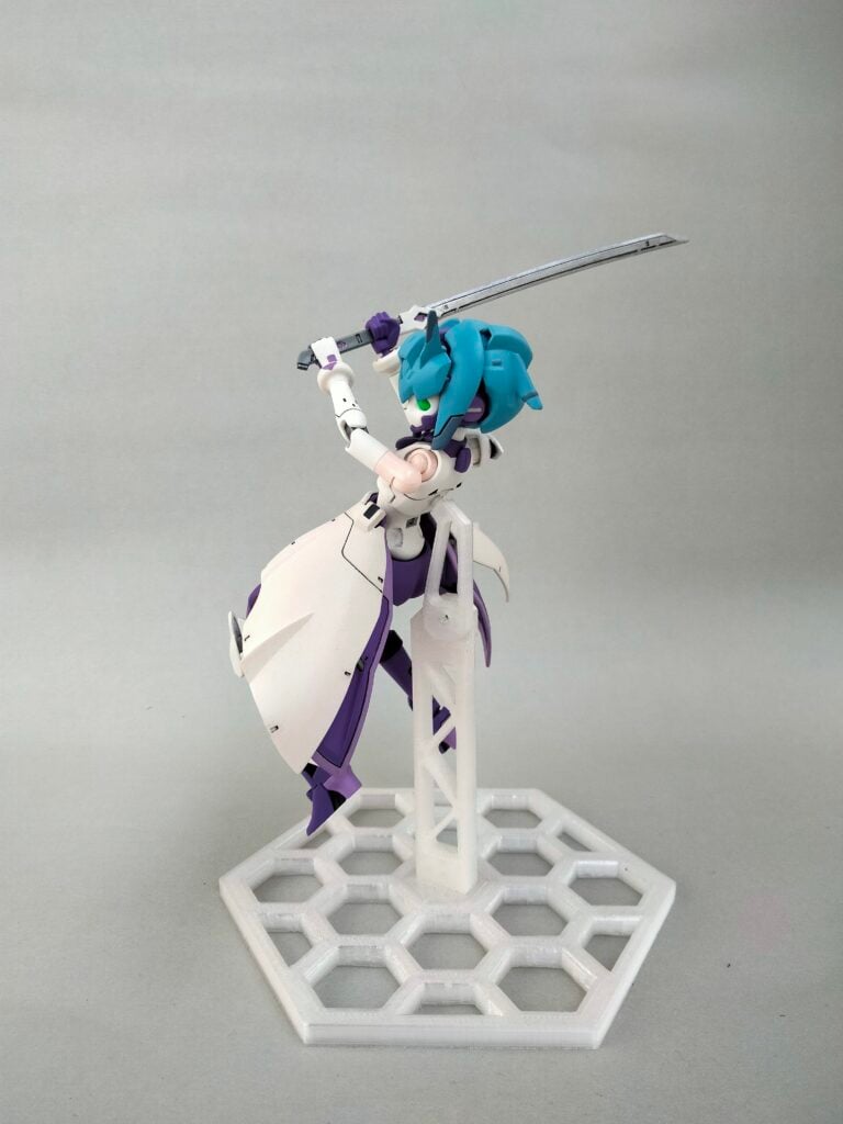 mobile-doll-final-sword-rear