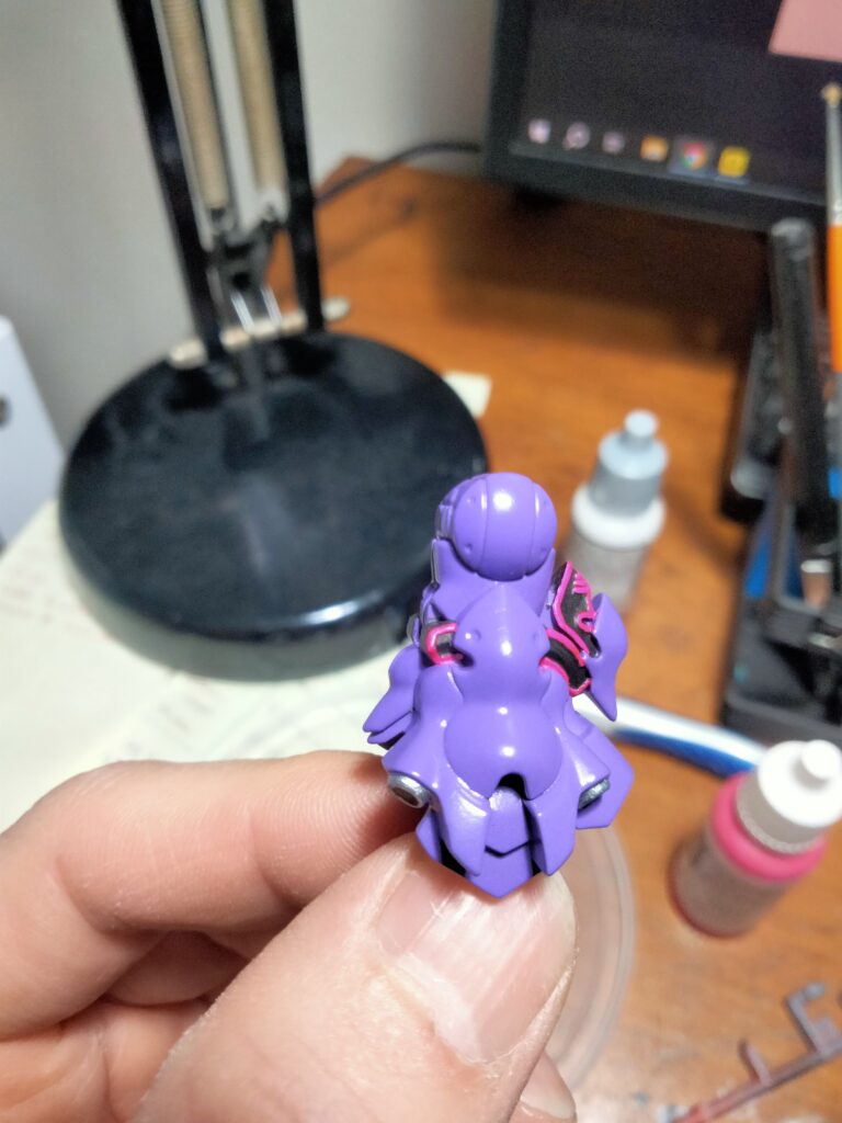 sd-sinanju-custom-gunpla-detail-painting-leg