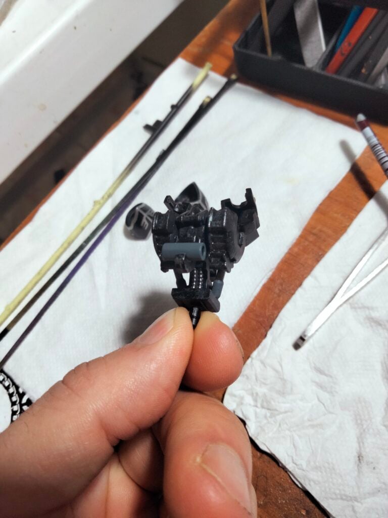 hg-sinanju-painting-torso-rear