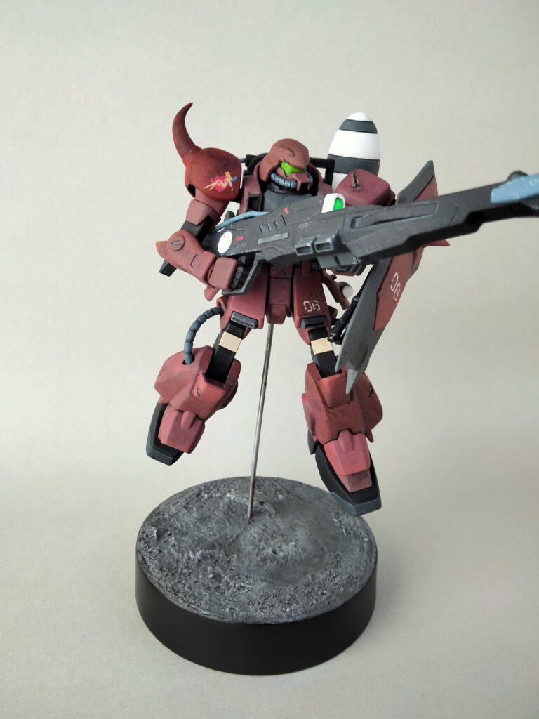 zaku-warrior-right-close