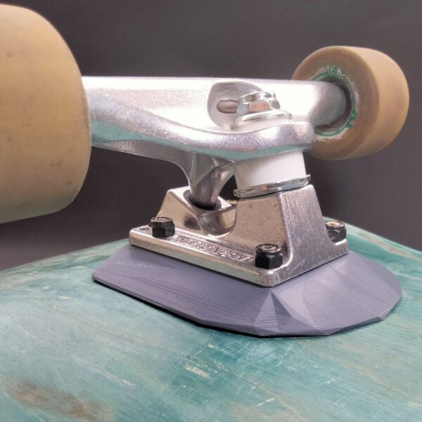 bevelled-riser-pad-installed