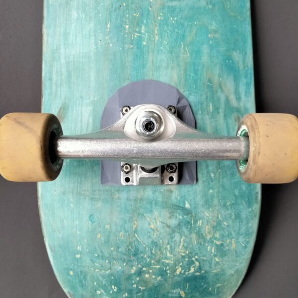 bevelled-riser-pad-installed