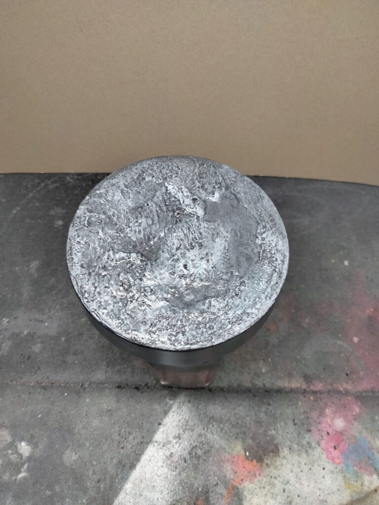 zaku-warrior-painting-base-wash-drying-1