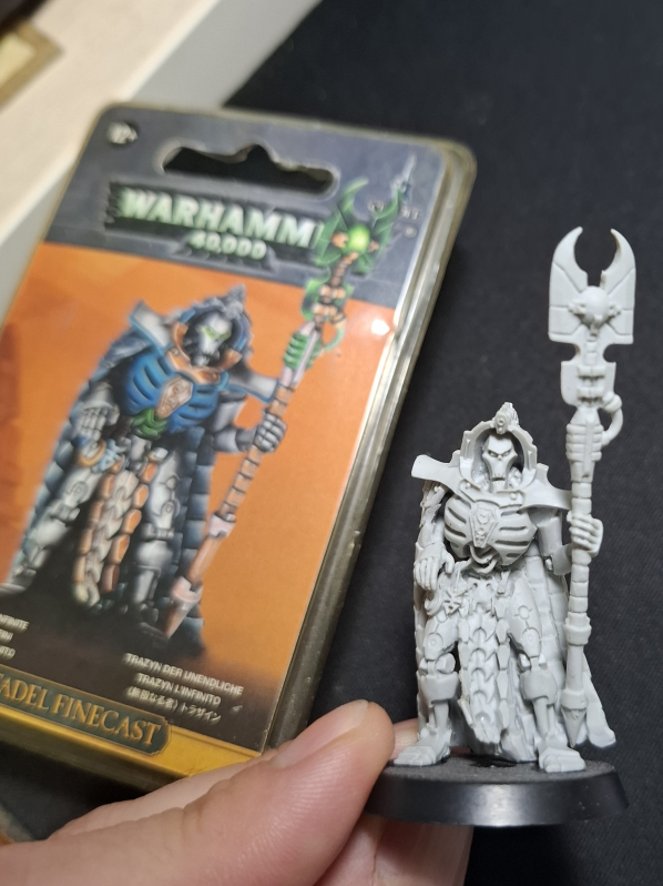 trazyn-assembled-and-cleaned-up