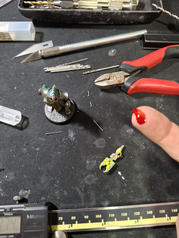 trazyn-bloody-repair-1