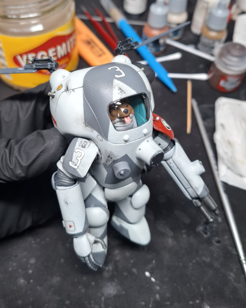 mak-fliege-painting-suit-18