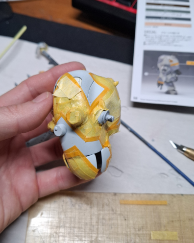 mak-fliege-painting-suit-3