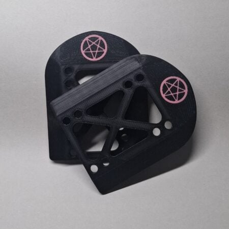 riser-pad-black-pink-pentagram-pair